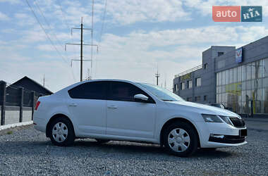 Лифтбек Skoda Octavia 2017 в 