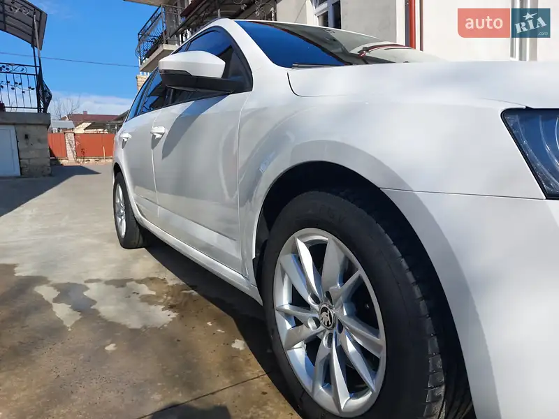 Универсал Skoda Octavia 2020 в 