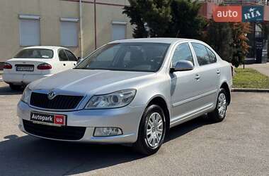Лифтбек Skoda Octavia 2012 в 