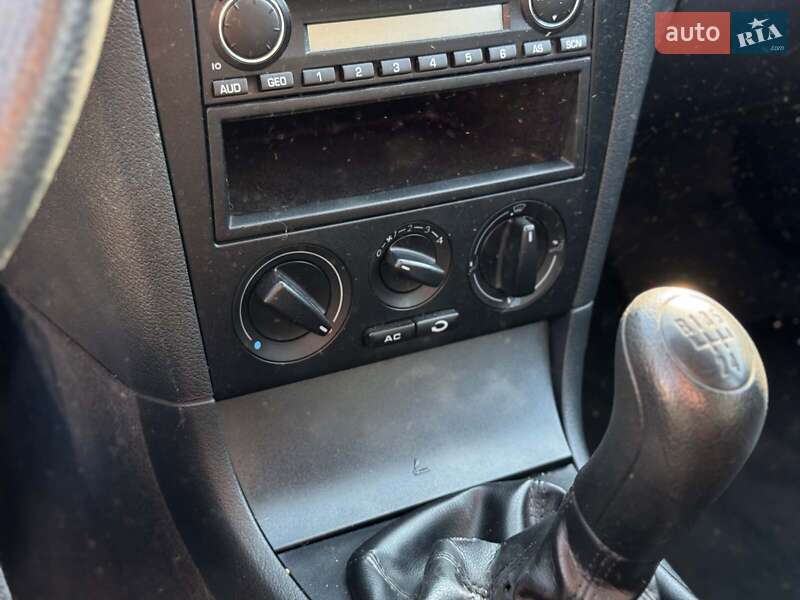 Универсал Skoda Octavia 2006 в Виннице