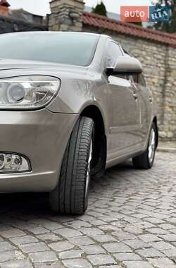 Лифтбек Skoda Octavia 2012 в 