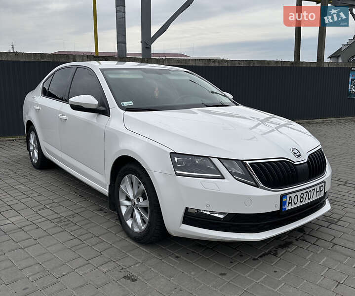 Ліфтбек Skoda Octavia 2017 в 