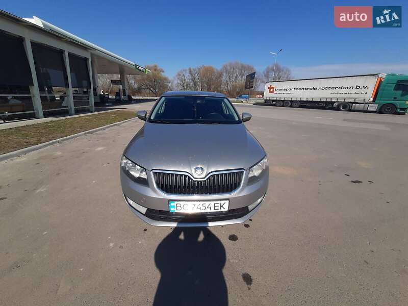 Ліфтбек Skoda Octavia 2014 в Львові