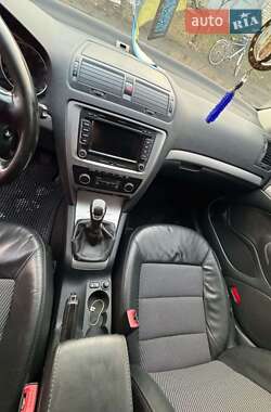 Універсал Skoda Octavia 2011 в 
