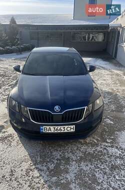 Ліфтбек Skoda Octavia 2017 в Долинській