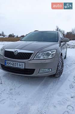 Універсал Skoda Octavia 2012 в 