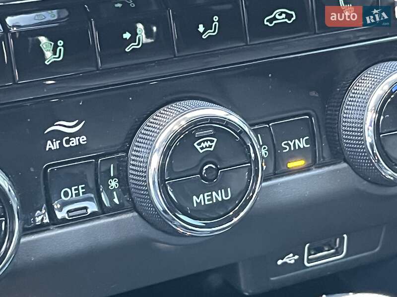 Універсал Skoda Octavia 2019 в Чернівцях