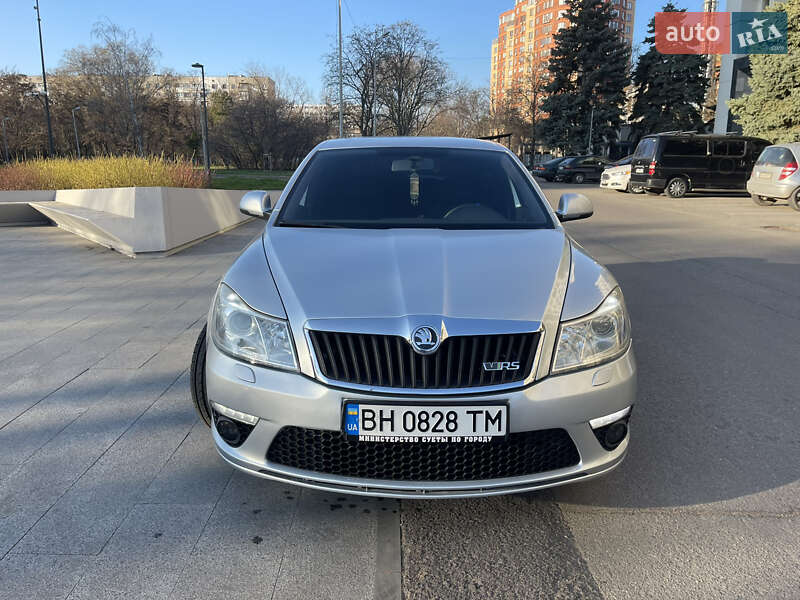 Ліфтбек Skoda Octavia 2011 в Одесі