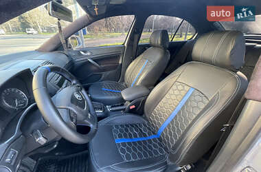Лифтбек Skoda Octavia 2011 в 