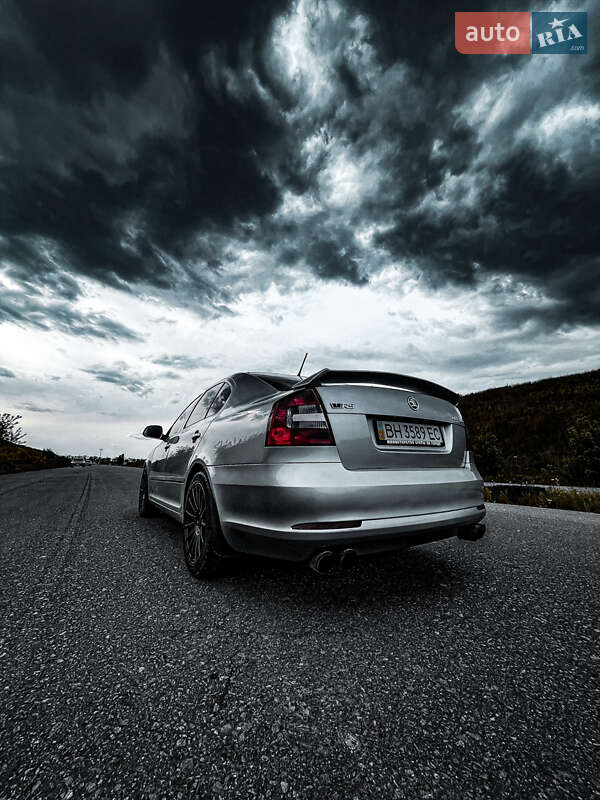 Ліфтбек Skoda Octavia 2011 в Одесі