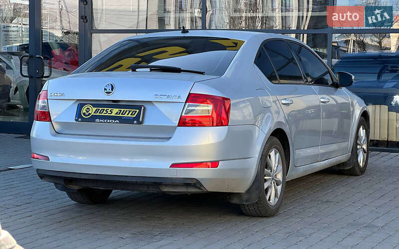 Лифтбек Skoda Octavia 2017 в Ивано-Франковске