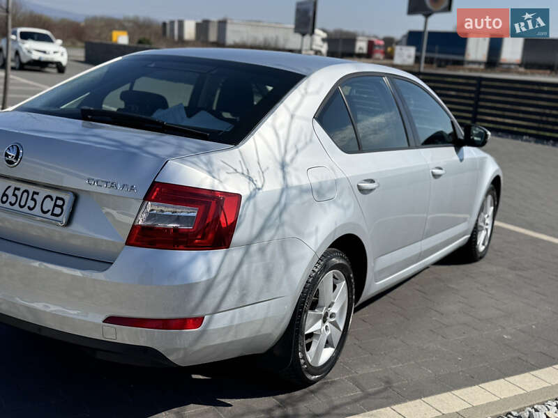 Лифтбек Skoda Octavia 2015 в Мукачево