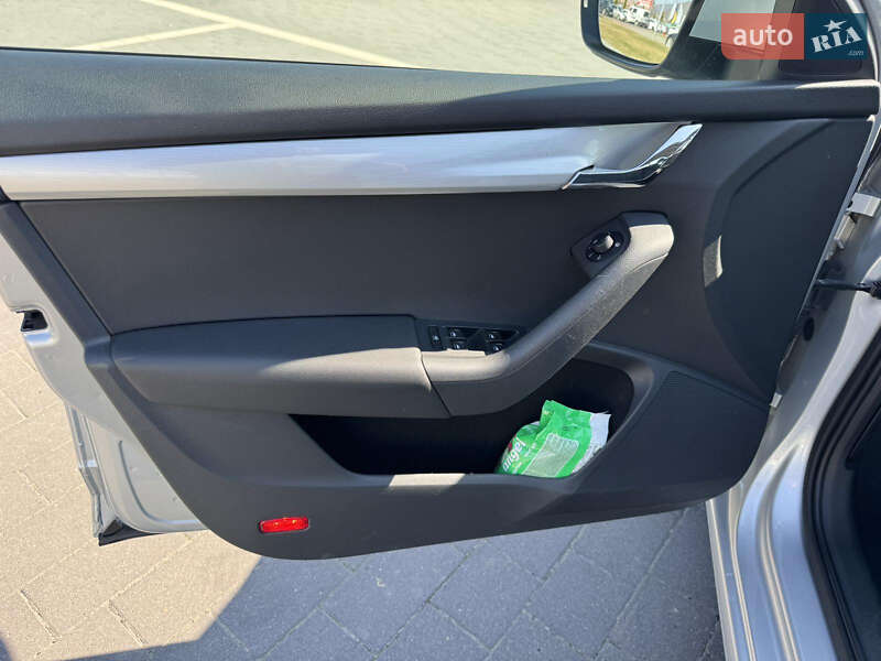 Лифтбек Skoda Octavia 2015 в Мукачево