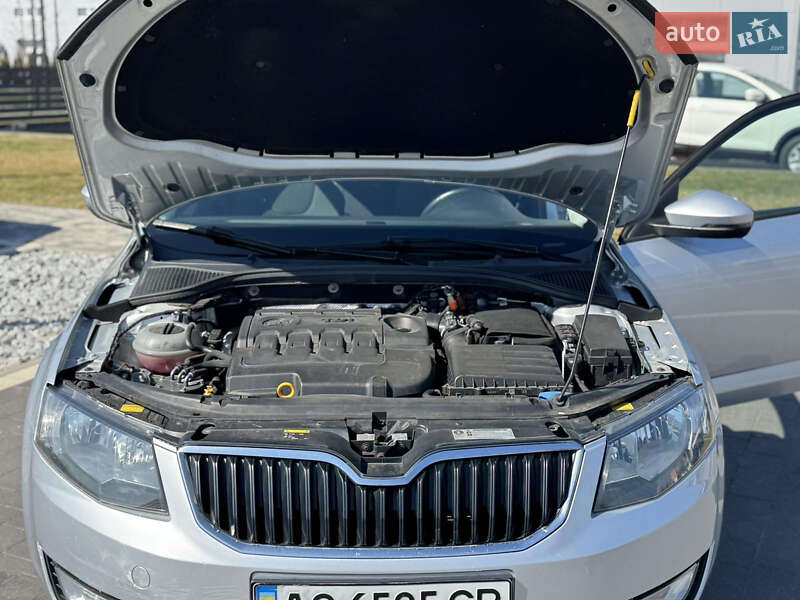 Лифтбек Skoda Octavia 2015 в Мукачево