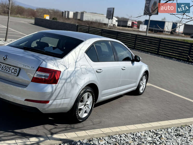 Лифтбек Skoda Octavia 2015 в Мукачево