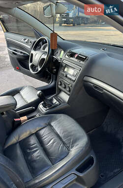 Лифтбек Skoda Octavia 2004 в 