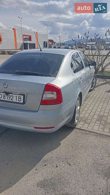 Лифтбек Skoda Octavia 2010 в Хусте