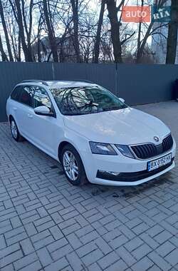 Универсал Skoda Octavia 2017 в Хмельницком