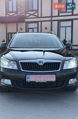 Универсал Skoda Octavia 2009 в 