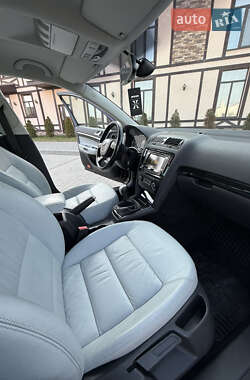 Универсал Skoda Octavia 2009 в 