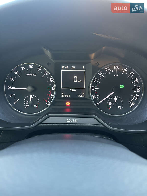 Универсал Skoda Octavia 2013 в Ровно