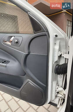 Лифтбек Skoda Octavia 2009 в 
