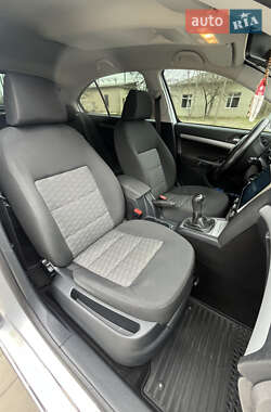 Лифтбек Skoda Octavia 2011 в 
