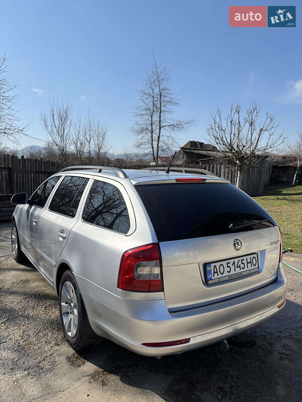 Универсал Skoda Octavia 2012 в Тячеве