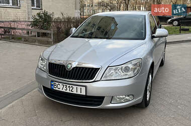 Лифтбек Skoda Octavia 2011 в 