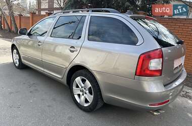 Универсал Skoda Octavia 2009 в 
