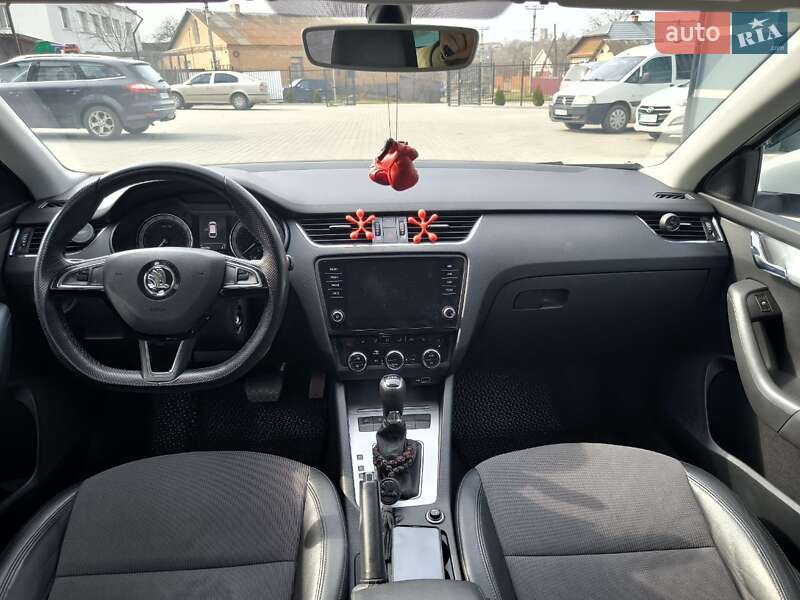 Универсал Skoda Octavia 2018 в Изяславе