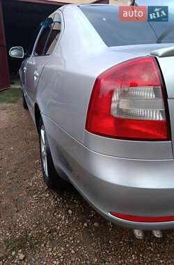 Лифтбек Skoda Octavia 2012 в 