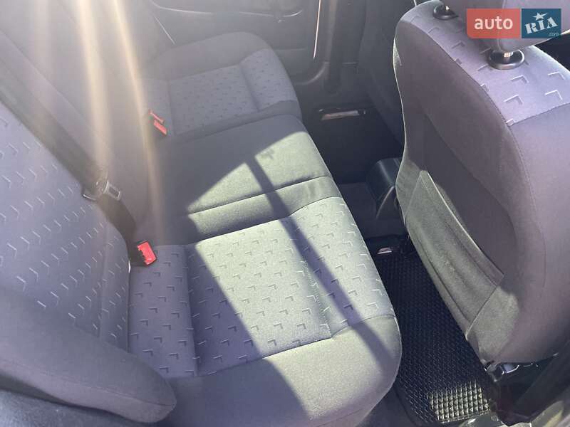 Универсал Skoda Octavia 2005 в Лысянке