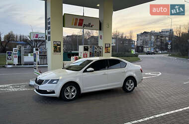 Лифтбек Skoda Octavia 2018 в 