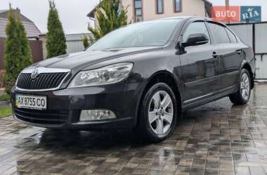 Ліфтбек Skoda Octavia 2012 в 