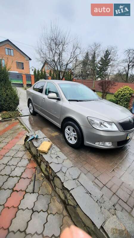 Skoda Octavia 2011