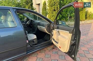 Лифтбек Skoda Octavia 2006 в 