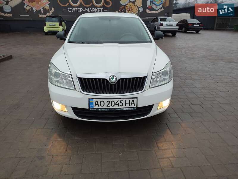 Лифтбек Skoda Octavia 2012 в Ужгороде фото 2 Лифтбек Skoda Octavia 2012 в Ужгороде