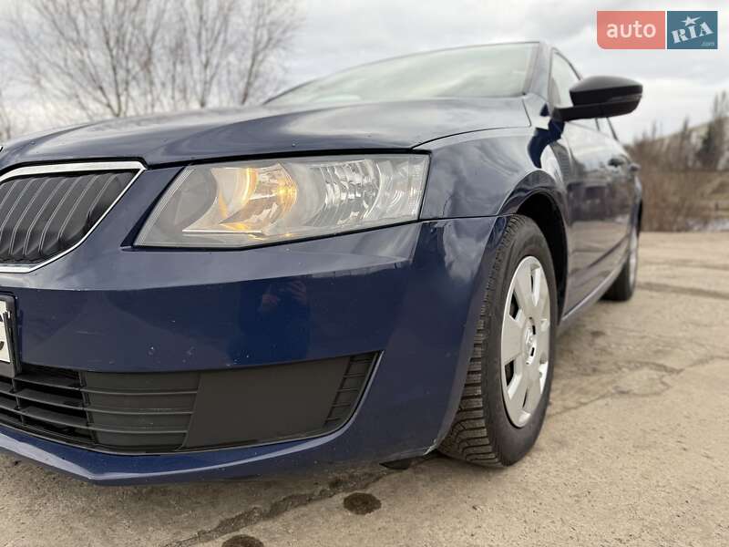 Лифтбек Skoda Octavia 2016 в Киеве