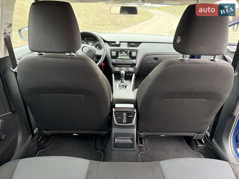 Лифтбек Skoda Octavia 2016 в Киеве