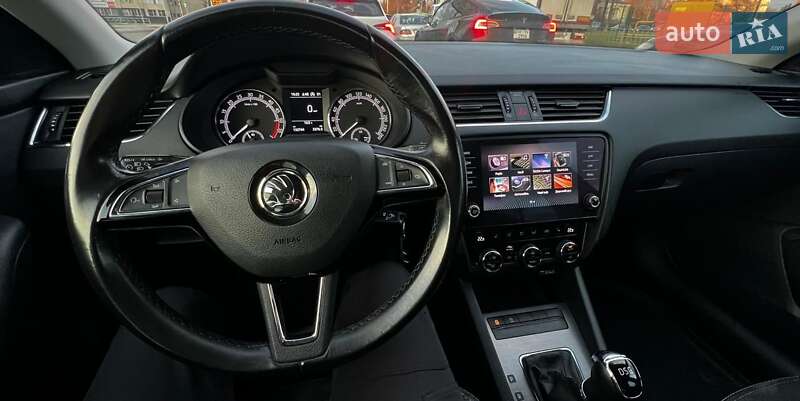 Універсал Skoda Octavia 2020 в Любешові