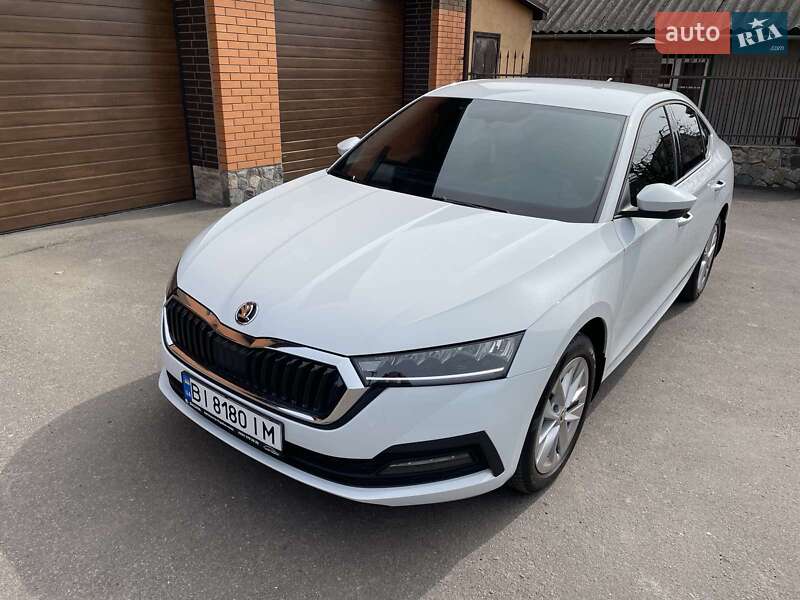 Лифтбек Skoda Octavia 2023 в 