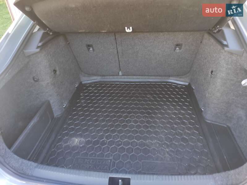 Лифтбек Skoda Octavia 2015 в Борисполе