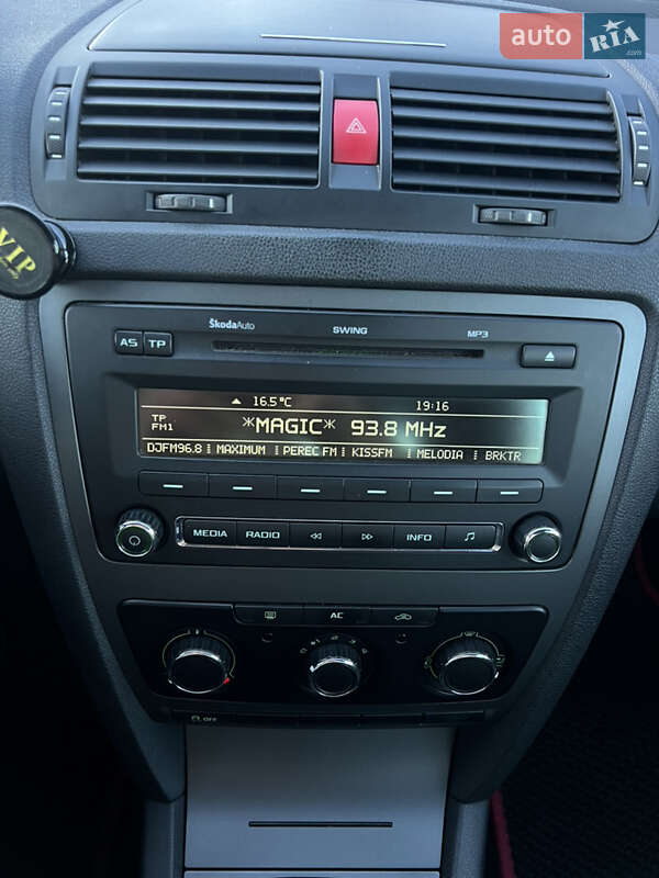 Лифтбек Skoda Octavia 2011 в Киеве
