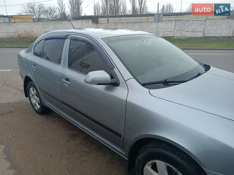 Лифтбек Skoda Octavia 2005 в Вознесенске
