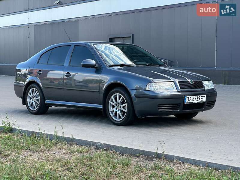 Лифтбек Skoda Octavia 2010 в Киеве