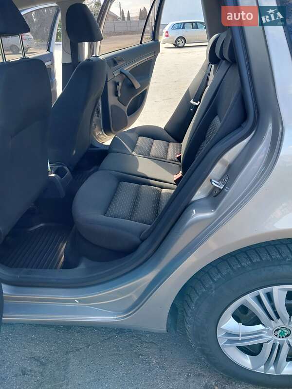 Універсал Skoda Octavia 2012 в Корсунь-Шевченківському