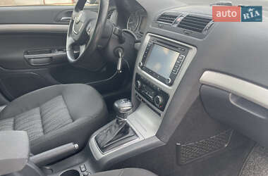 Універсал Skoda Octavia 2011 в 