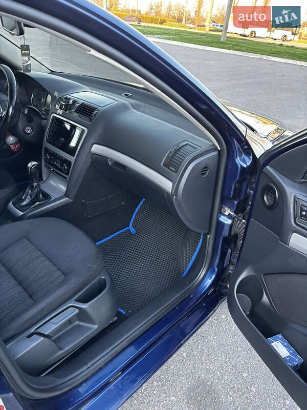 Универсал Skoda Octavia 2009 в Кременчуге