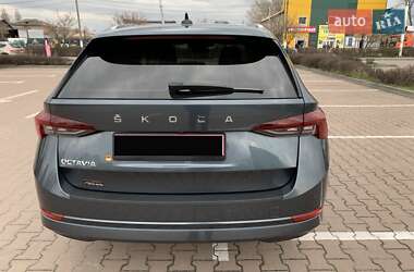 Універсал Skoda Octavia 2021 в 